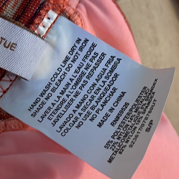 🌴 BECCA Swim Top 🌴Bikini padded beautiful NWT! Size Small - Picture 9 of 10